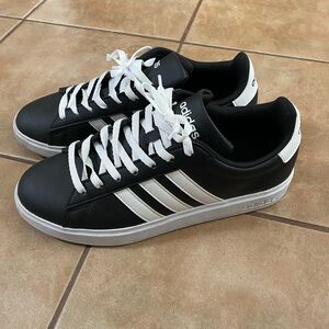 Adidas Men's Grand Court 2.0 Sneakers - Core Black/Cloud White